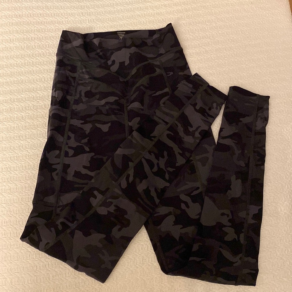 1st Phorm Leggings